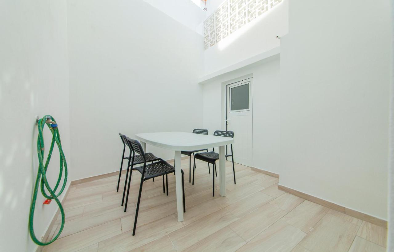B21 - Oliveira Cozy Flat Apartment Lagos Luaran gambar